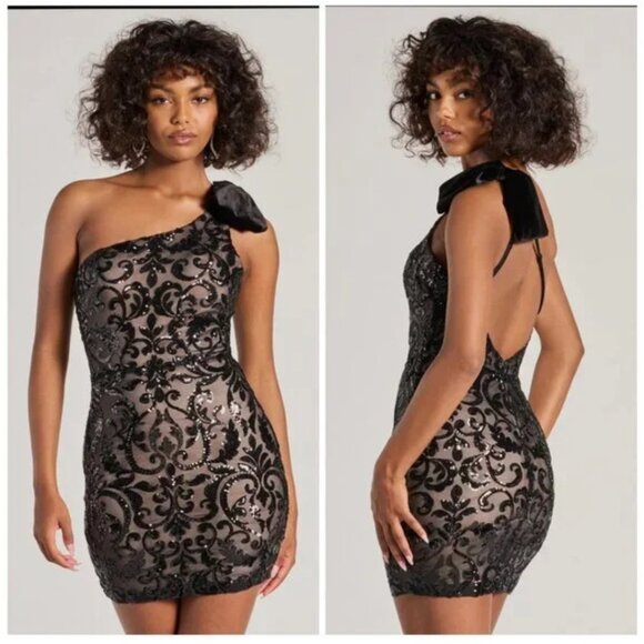 Windsor Dresses & Skirts - Windsor Allison One-Shoulder Velvet Bow Sequin Mini Dress Size Medium